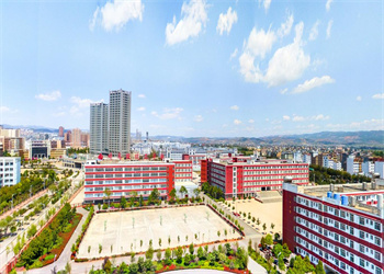 曲靖技师学院2025年中专招生报名入口