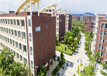 昆明市卫生学校2025年中专招生对象