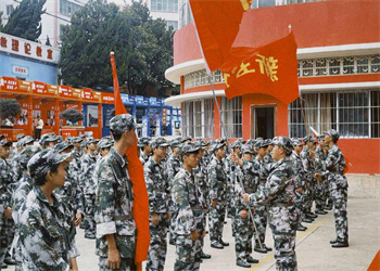 云南新西南技工学校2025年中专招生报名电话