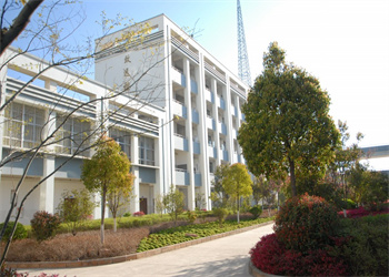 曲靖财经学校2026年中专报名要求 曲靖财经学校2026年中专报名要求