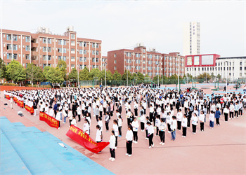 云南中专排名2026年昆明市卫生学校招生计划