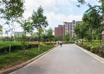 云南中专招生网2026年昆明市卫生学校招生简章 云南中专招生网2026年昆明市卫生学校招生简章